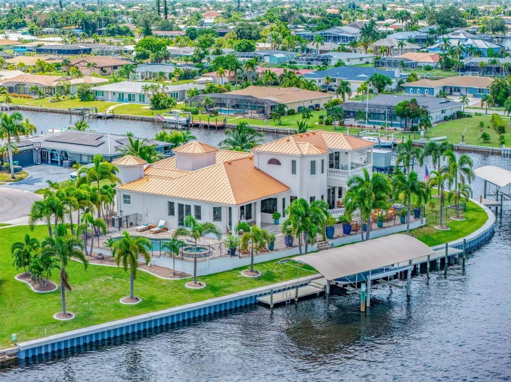 290 TAIT TERRACE SE Port Charlotte, FL 33952