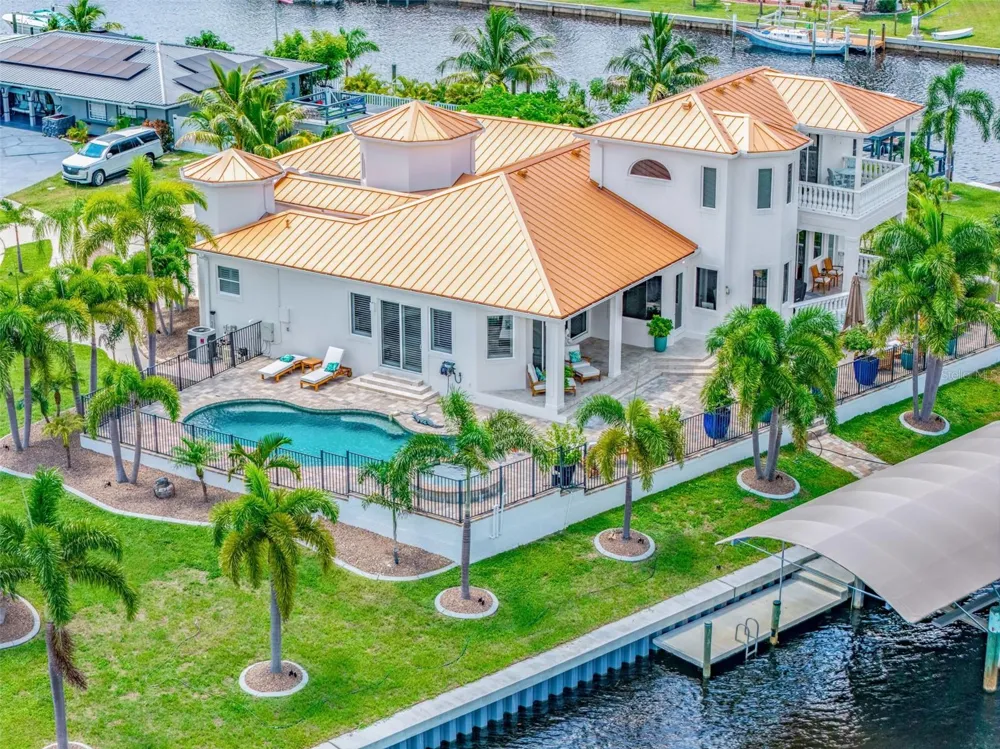 290 TAIT TERRACE SE Port Charlotte, FL 33952