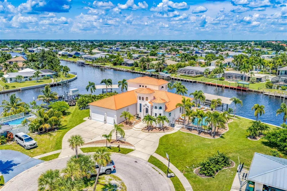 290 TAIT TERRACE SE Port Charlotte, FL 33952