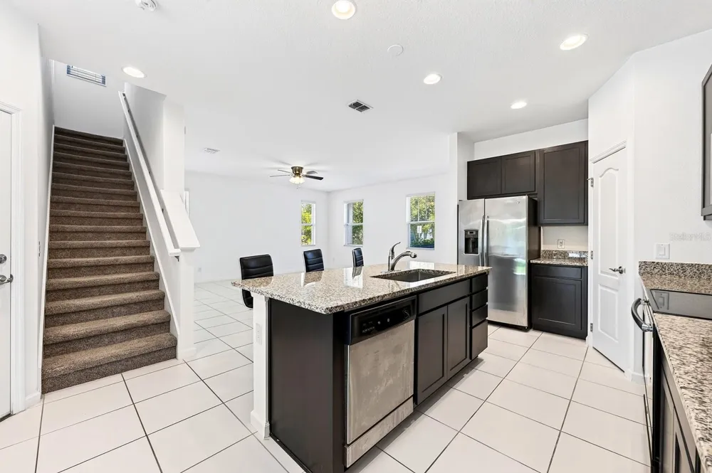 8016 SWEET ORANGE AVENUE Winter Garden, FL 34787