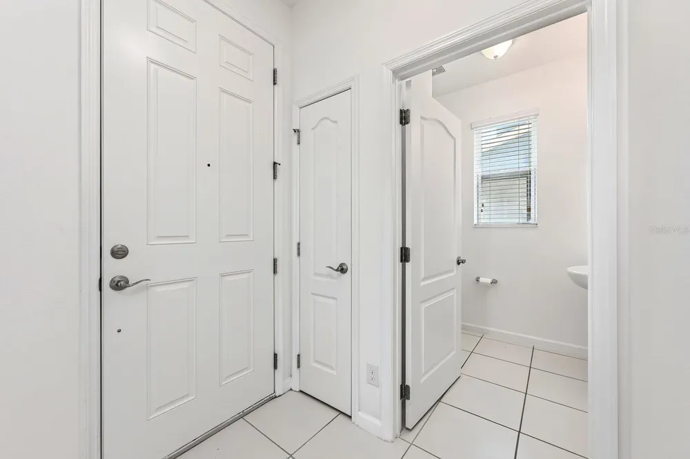 8016 SWEET ORANGE AVENUE Winter Garden, FL 34787