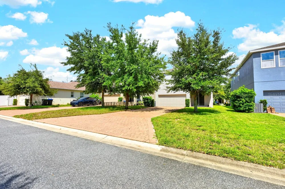 8016 SWEET ORANGE AVENUE Winter Garden, FL 34787
