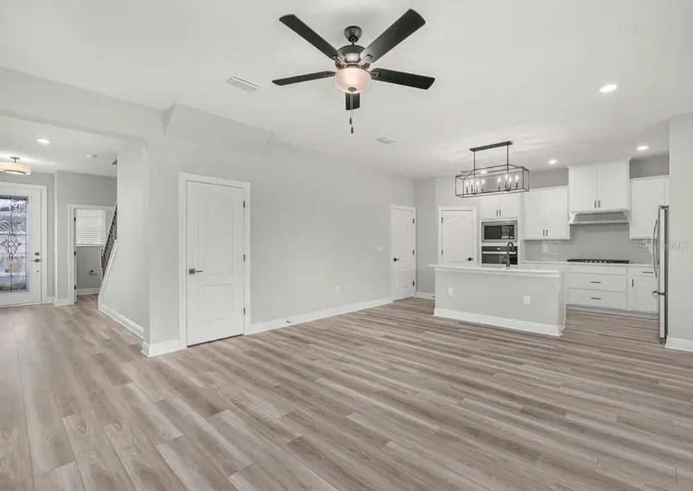 1399 GREENFIELD LOOP Kissimmee, FL 34747