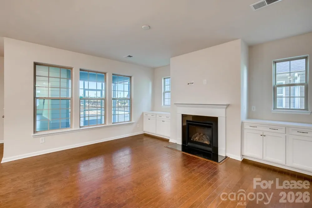 6418 Raffia Road Charlotte, NC 28277
