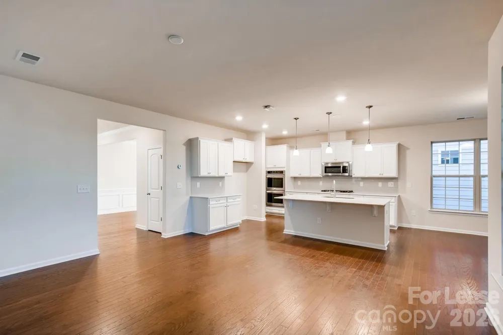 6418 Raffia Road Charlotte, NC 28277