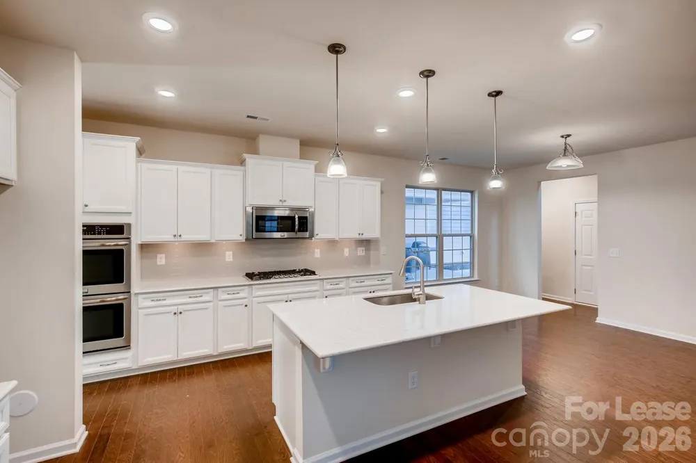 6418 Raffia Road Charlotte, NC 28277