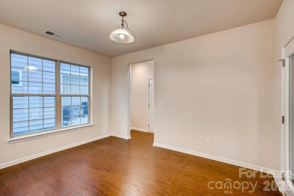 6418 Raffia Road Charlotte, NC 28277