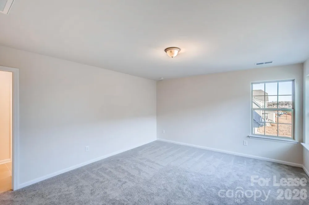 6418 Raffia Road Charlotte, NC 28277