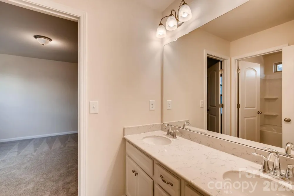 6418 Raffia Road Charlotte, NC 28277