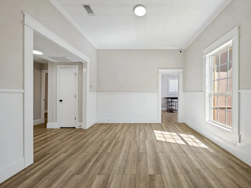 917 W Sears Street Denison, TX 75020