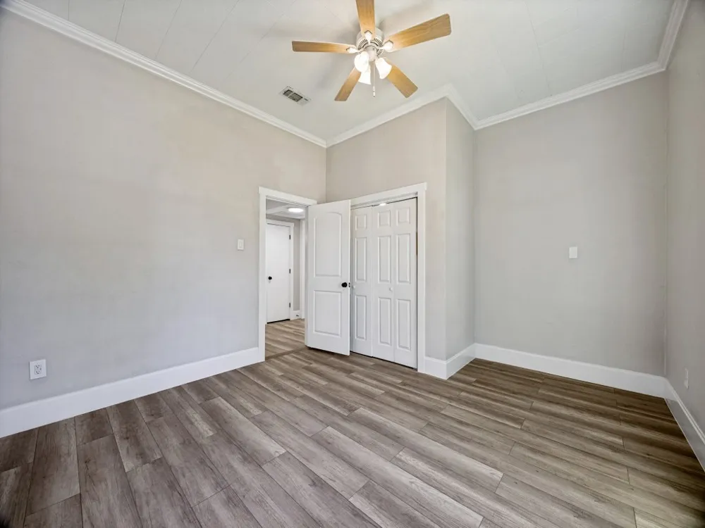 917 W Sears Street Denison, TX 75020