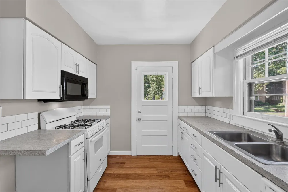 1159 Benjamin Avenue SE Grand Rapids, MI 49506