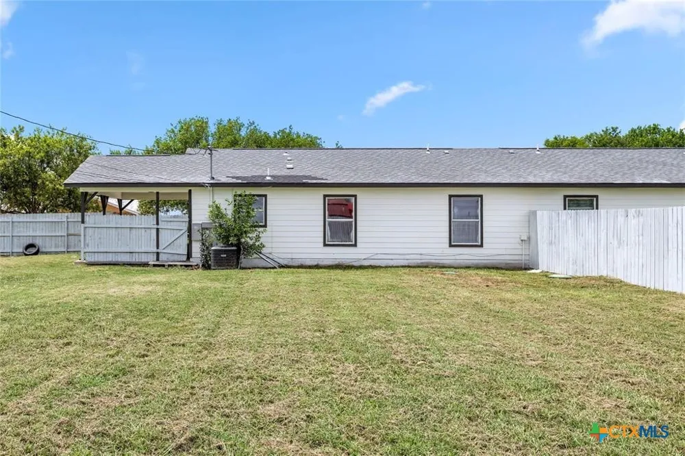 108 Gm Lane #A San Marcos, TX 78666