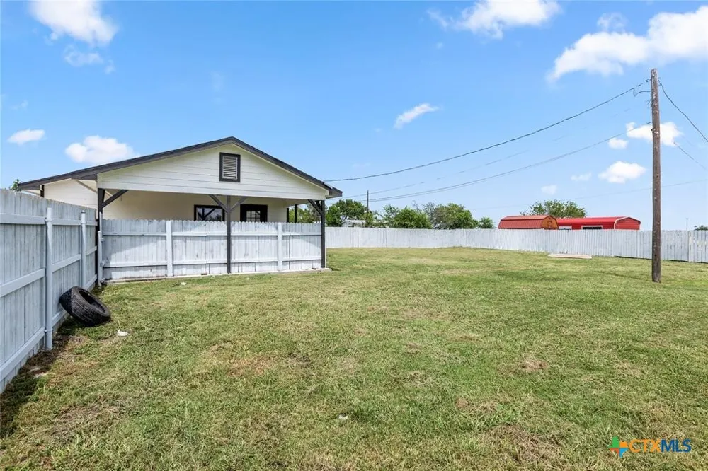 108 Gm Lane #A San Marcos, TX 78666