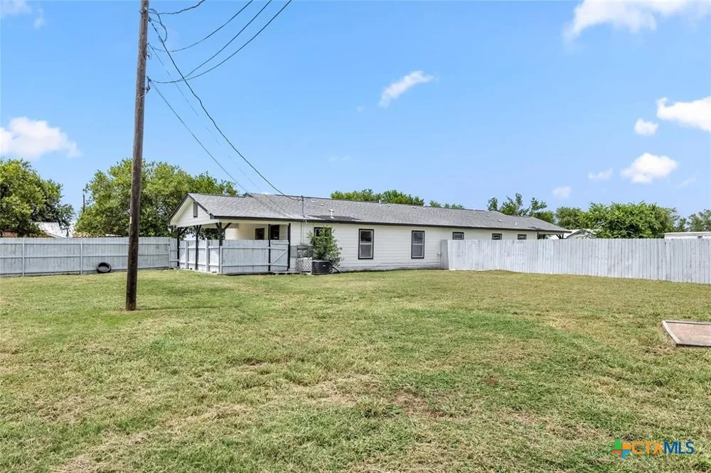 108 Gm Lane #A San Marcos, TX 78666