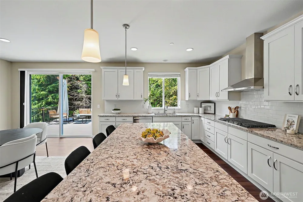 9115 Satterlee Avenue SE Snoqualmie, WA 98065