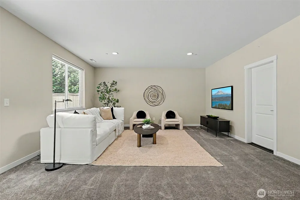 9115 Satterlee Avenue SE Snoqualmie, WA 98065