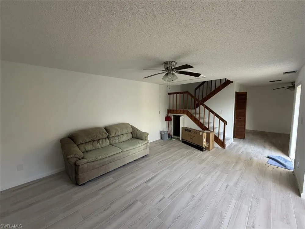 1635 Park Meadows Drive #3 Fort Myers, FL 33907