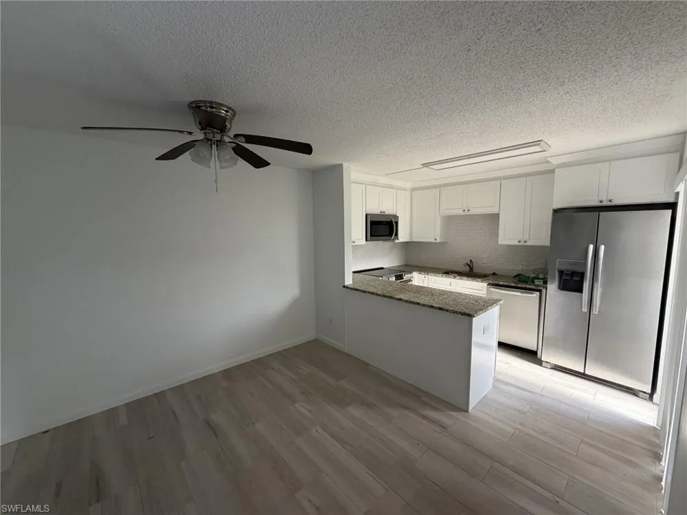 1635 Park Meadows Drive #3 Fort Myers, FL 33907