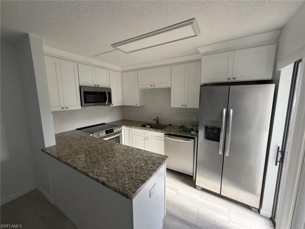1635 Park Meadows Drive #3 Fort Myers, FL 33907