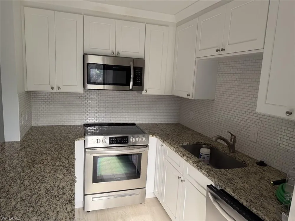 1635 Park Meadows Drive #3 Fort Myers, FL 33907