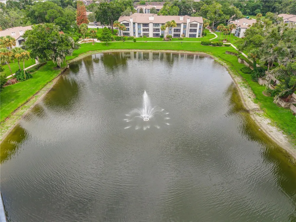 4 ESCONDIDO CIRCLE #28 Altamonte Springs, FL 32701