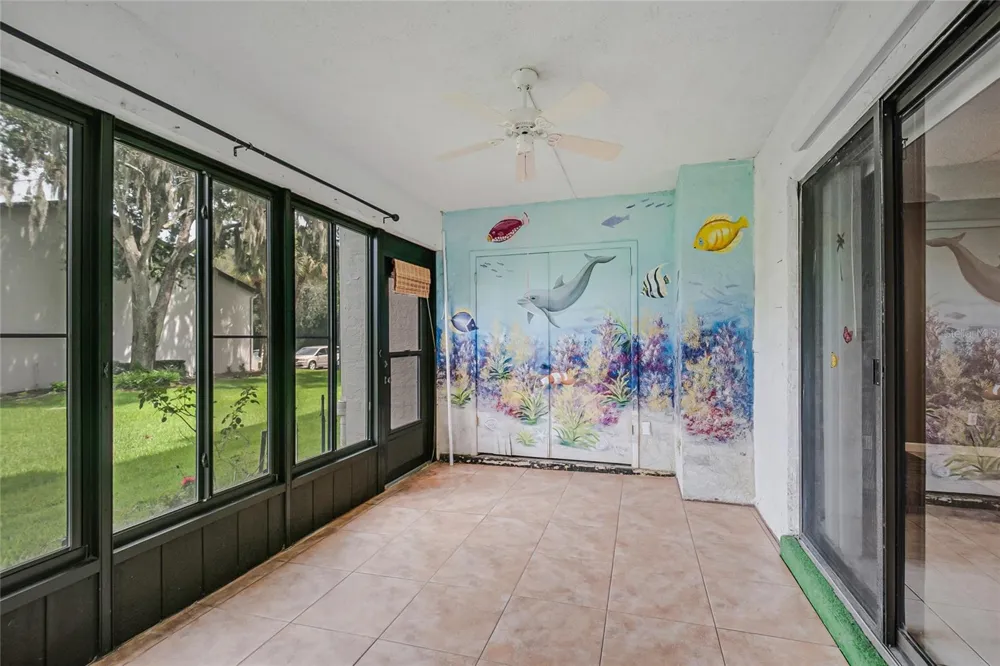4 ESCONDIDO CIRCLE #28 Altamonte Springs, FL 32701