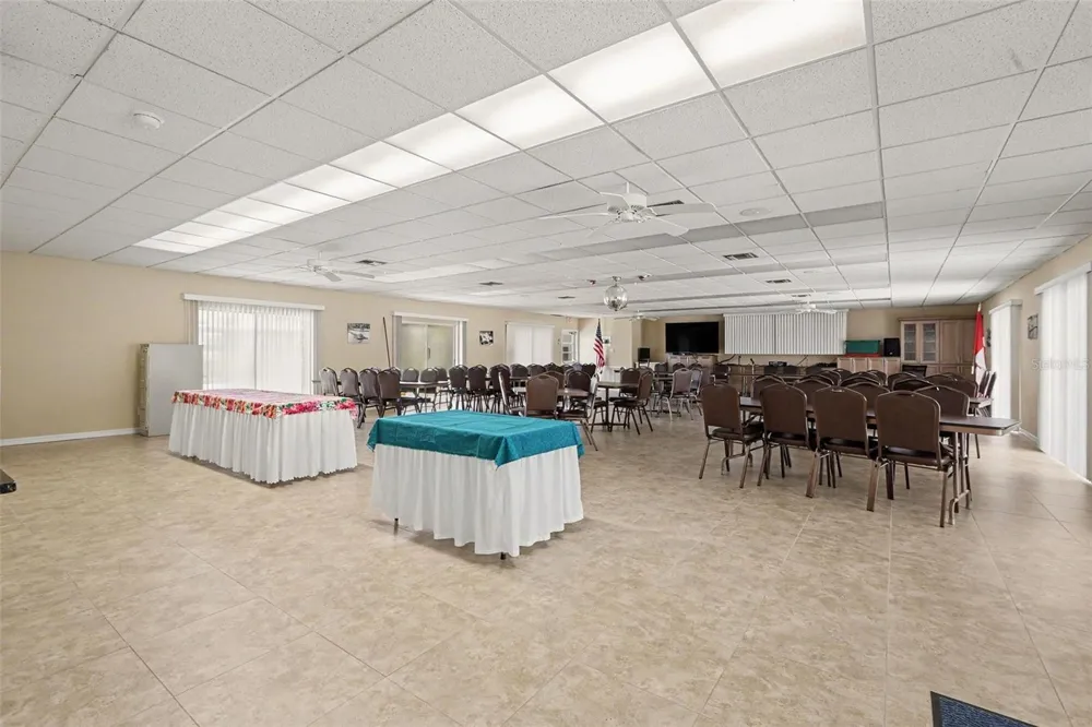 4720 LOCUST STREET NE #206 St Petersburg, FL 33703
