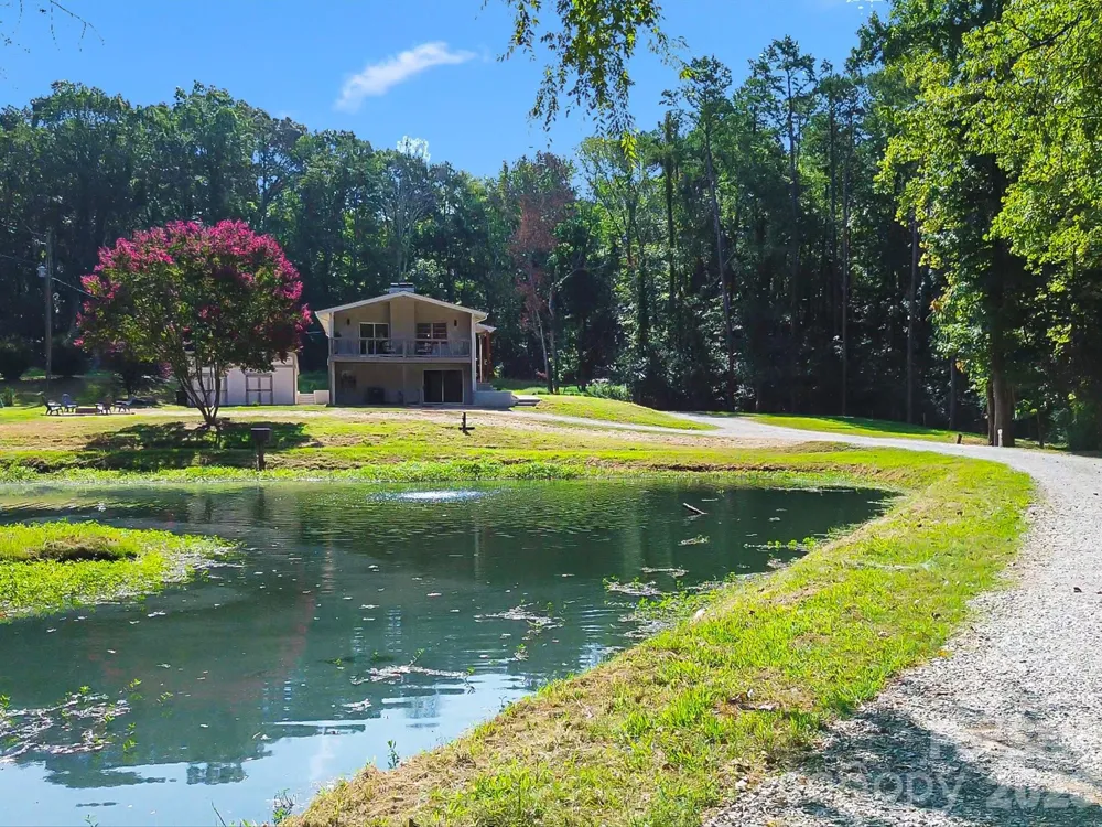 2532 Sam Newell Road Matthews, NC 28105