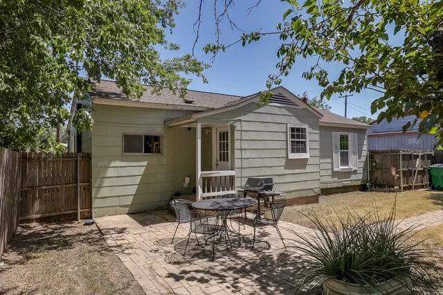 821 Williams Street Waxahachie, TX 75165
