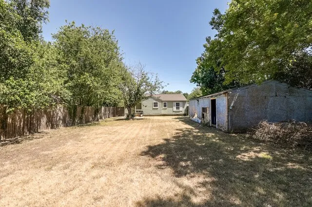 821 Williams Street Waxahachie, TX 75165