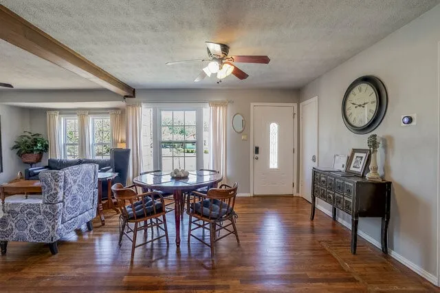 821 Williams Street Waxahachie, TX 75165