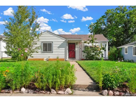 2115 W Elk Place