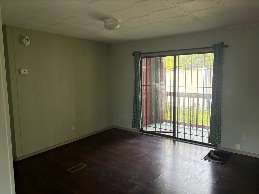 16211 Shore Drive Channelview, TX 77530