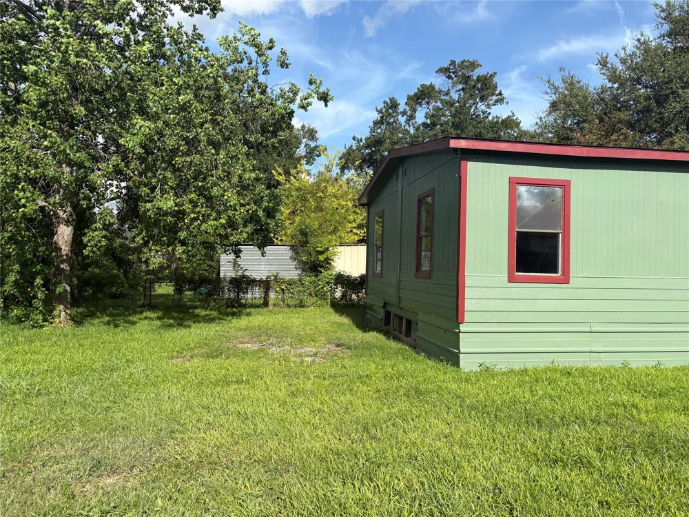 16211 Shore Drive Channelview, TX 77530