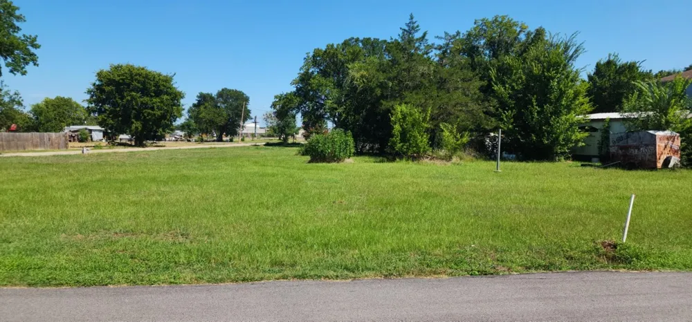 Sycamore Hearne, TX 77854