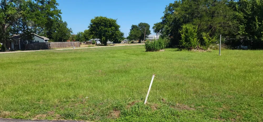 Sycamore Hearne, TX 77854