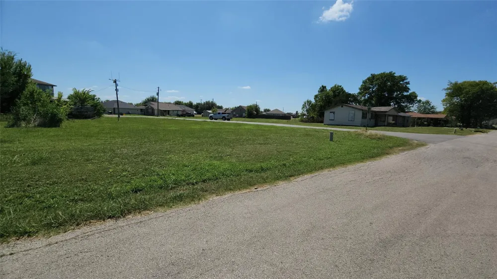 Sycamore Hearne, TX 77854