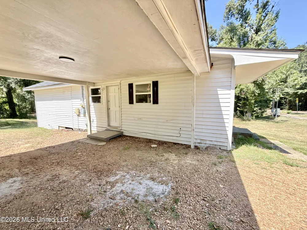 107 Copley Street Crystal Springs, MS 39059