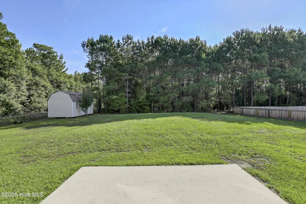 198 Windfield Lane Holly Ridge, NC 28445