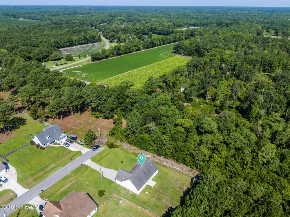 198 Windfield Lane Holly Ridge, NC 28445