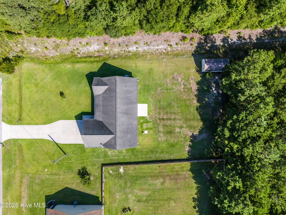 198 Windfield Lane Holly Ridge, NC 28445