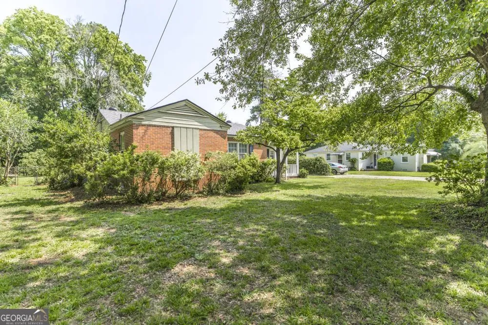 2235 Elmridge DR Macon, GA 31204