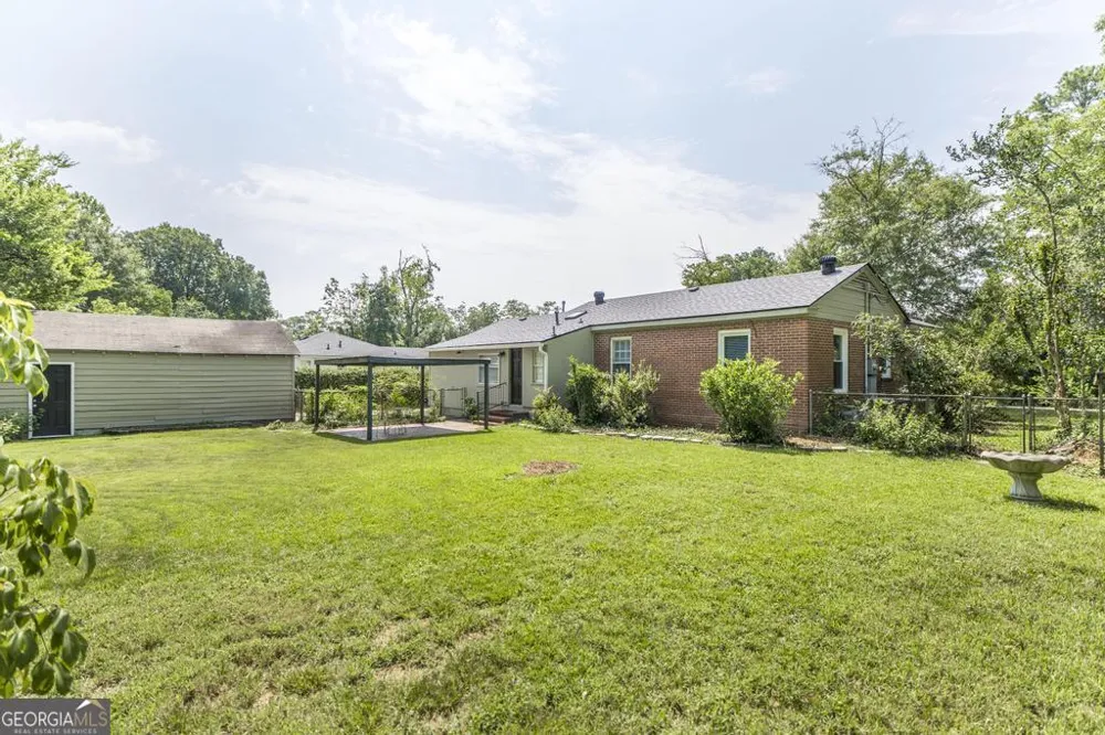 2235 Elmridge DR Macon, GA 31204