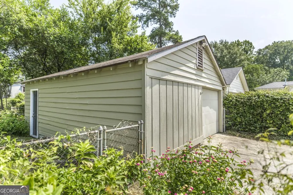 2235 Elmridge DR Macon, GA 31204