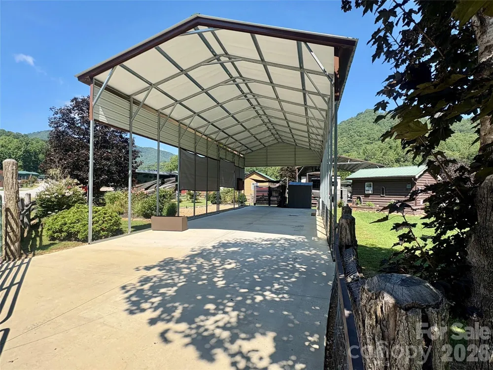 415 Hyde Town Road #11 Robbinsville, NC 28771