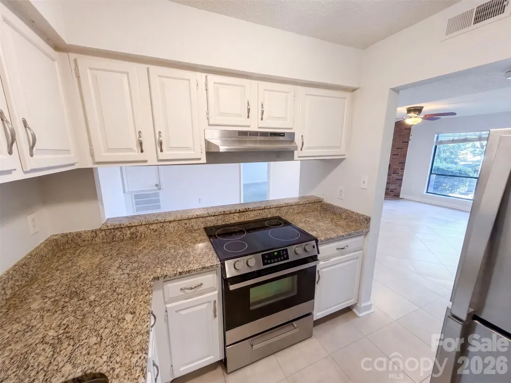 1612 Sharon Road W #61 Charlotte, NC 28210