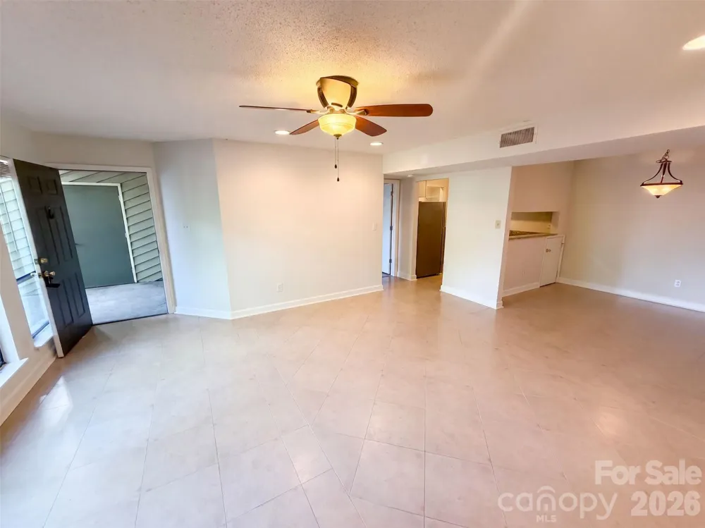 1612 Sharon Road W #61 Charlotte, NC 28210