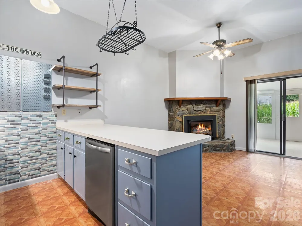 94 Market Street Maggie Valley, NC 28751