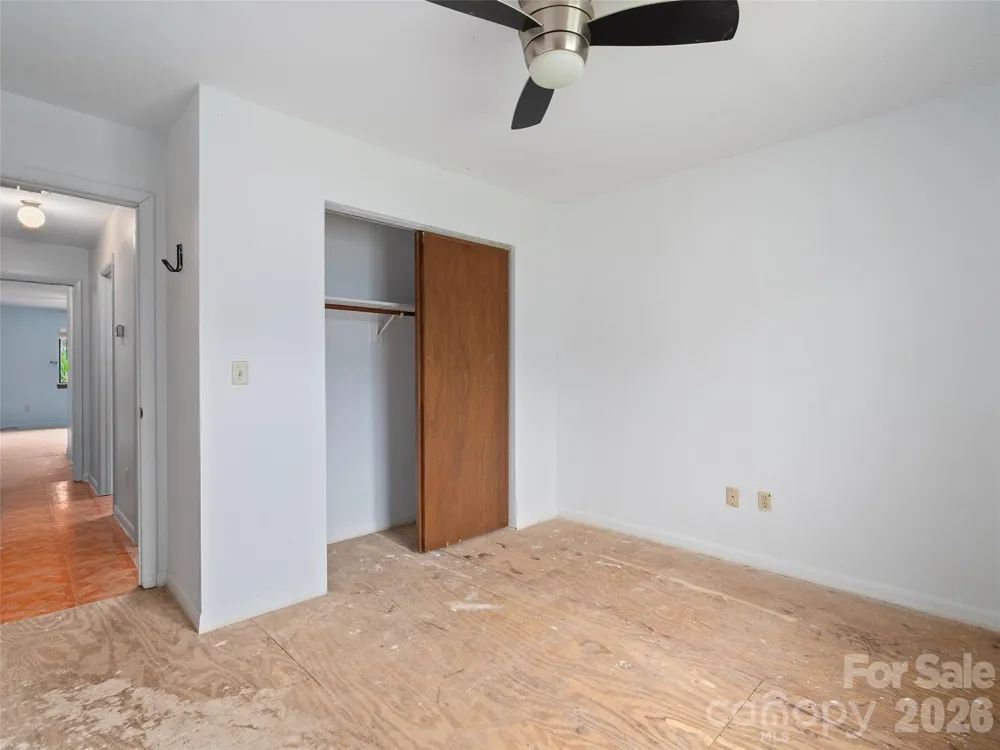 94 Market Street Maggie Valley, NC 28751